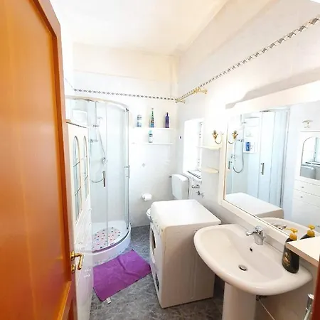 Ballaro' Market 3 Apartment